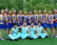 来，一起喊茄子