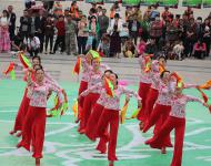 广场舞大赛不仅是构建和谐社会，丰富我市群众文化生活的一项具体举措，也是推进全民健身活动，营造温馨美好家园的一个宣传舞台，更是众多广场舞爱好者展示和交流的重要平台。【上蔡代表队】